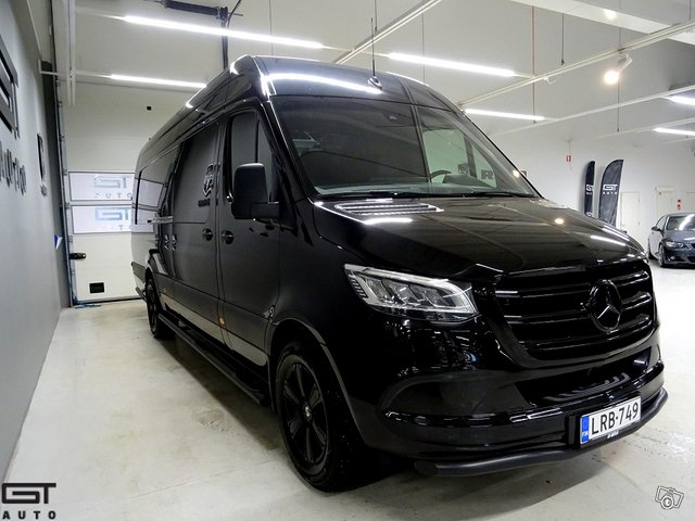 Mercedes-Benz Sprinter 18