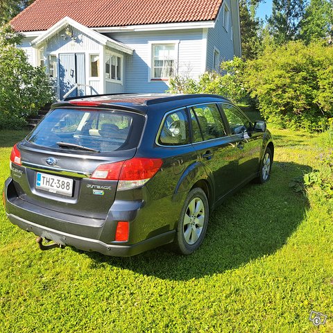 Subaru Outback 4