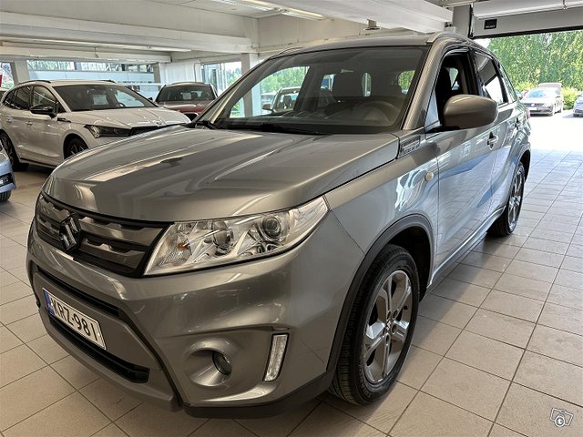 Suzuki Vitara 5