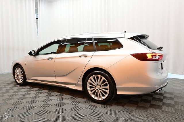 Opel Insignia 7