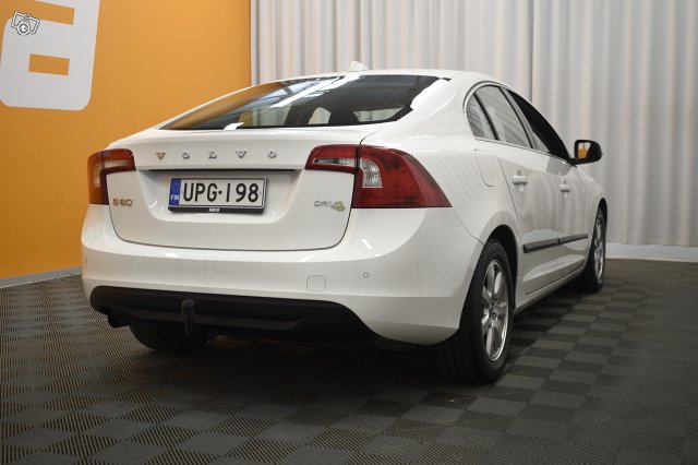 Volvo S60 8