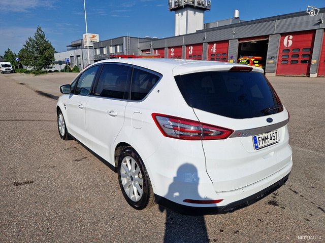 Ford S-MAX 2