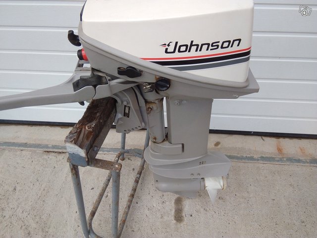 Johnson 9.9 hp, kuva 1