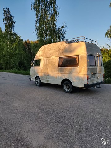 VW LT matkailuauto 6