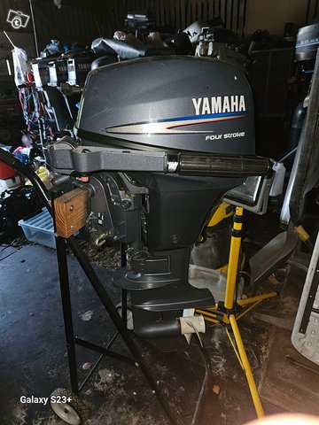 Yamaha 8 hv 4t, kuva 1