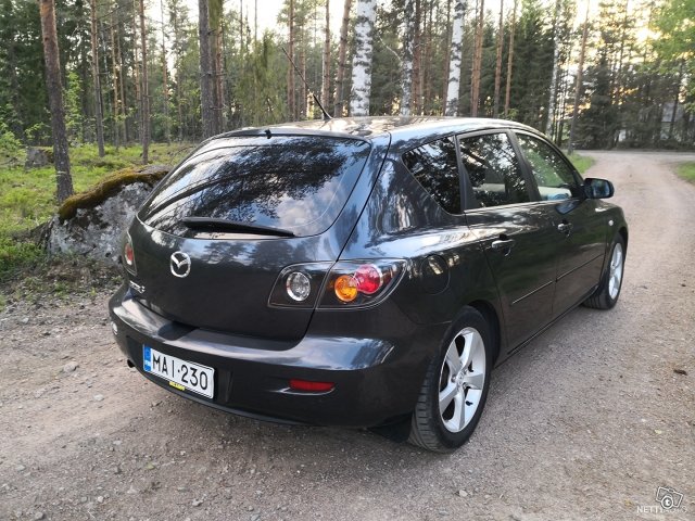 Mazda 3 5