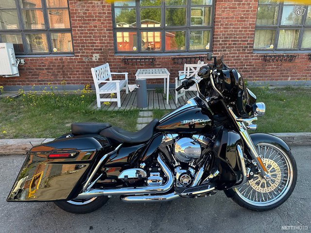 Harley-Davidson FLHTK 103 2015 H.19000, kuva 1