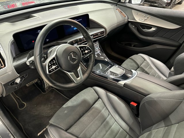 Mercedes-Benz EQC 7