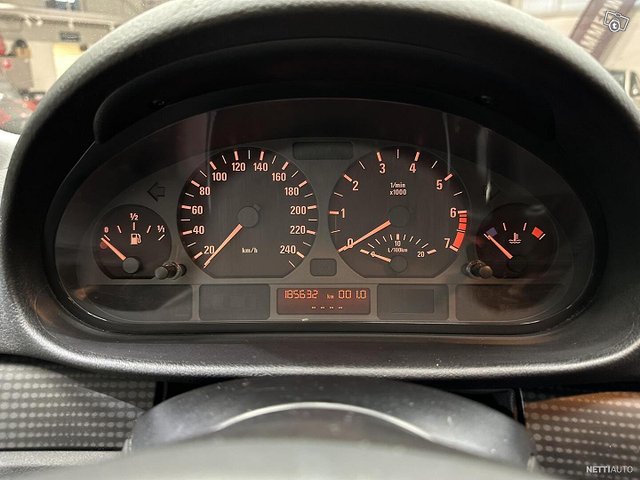 BMW 316 6