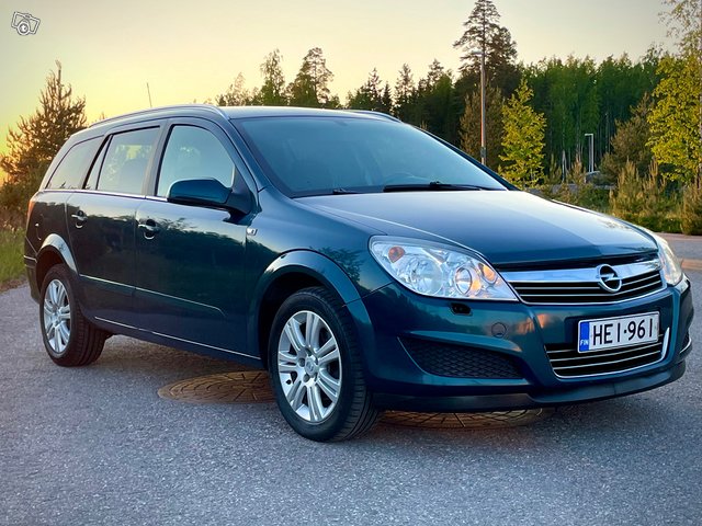 Opel Astra 6