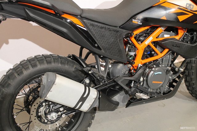 KTM 390 4