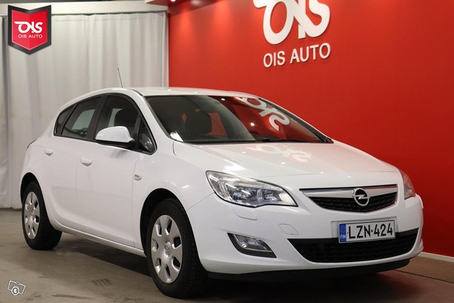 Opel Astra 10