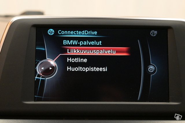 BMW 218 23