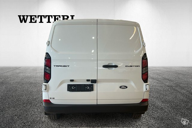 Ford Transit Custom 4