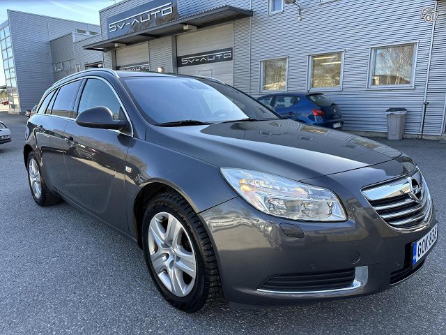 Opel Insignia 1