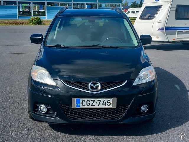 Mazda 5 9