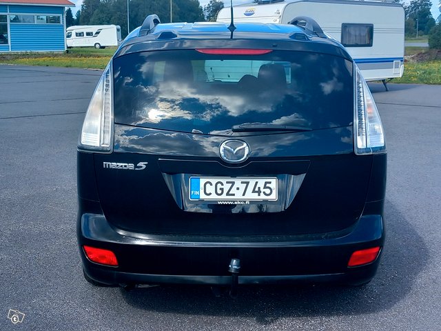 Mazda 5 10