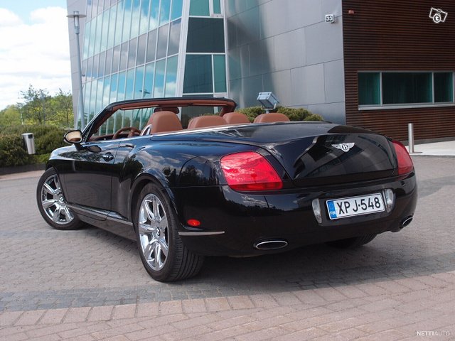 Bentley Continental 4