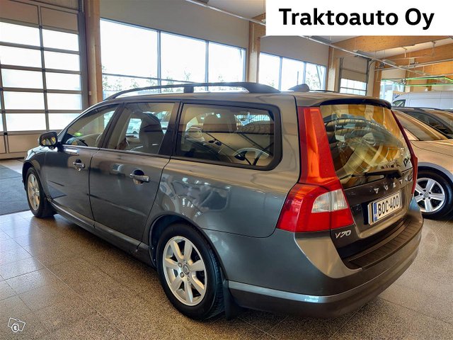 Volvo V70 2