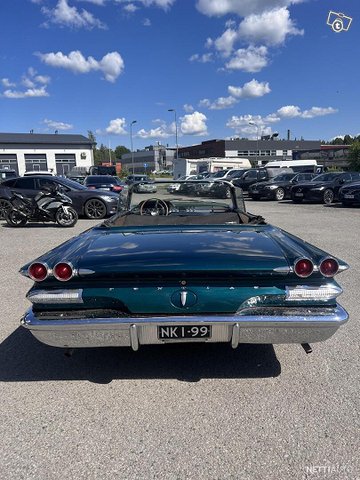 Pontiac Catalina 13