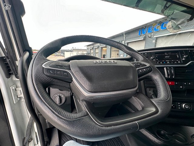 Iveco X-Way AS350X57 8X4*4 19