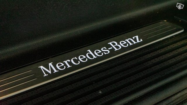 Mercedes-Benz V 7