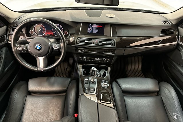 BMW 520 8