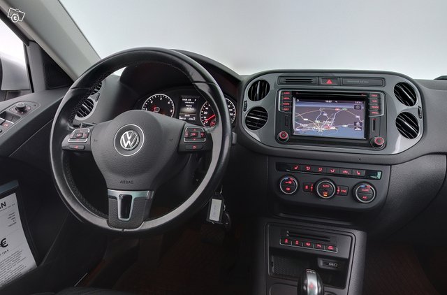 Volkswagen Tiguan 12