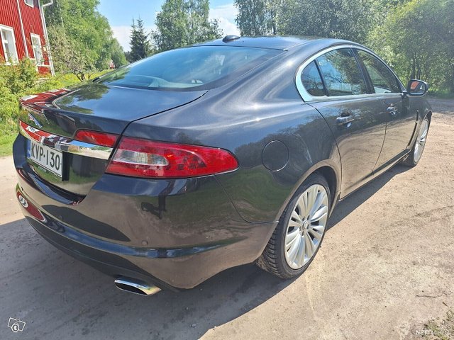 Jaguar XF 6