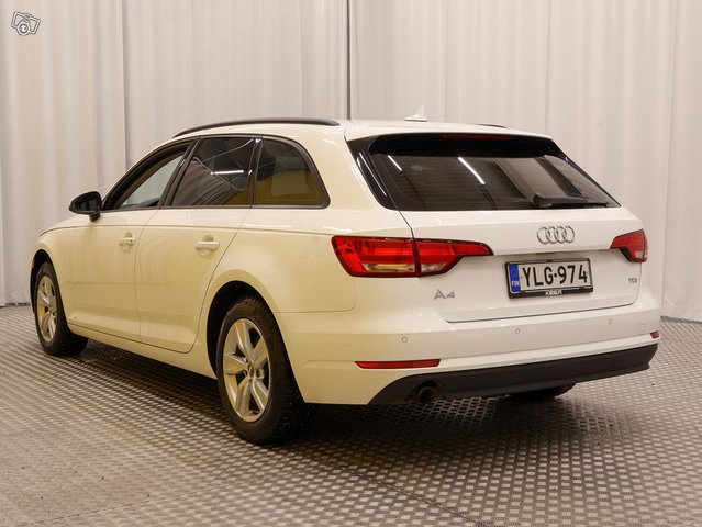 Audi A4 23