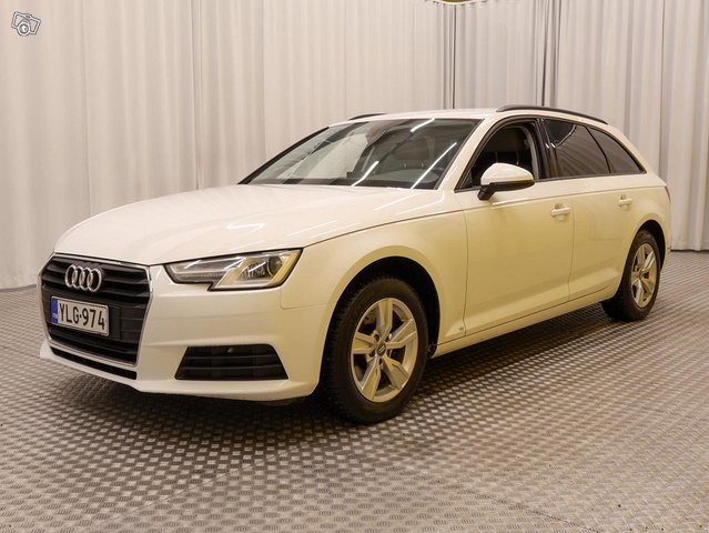 Audi A4 25