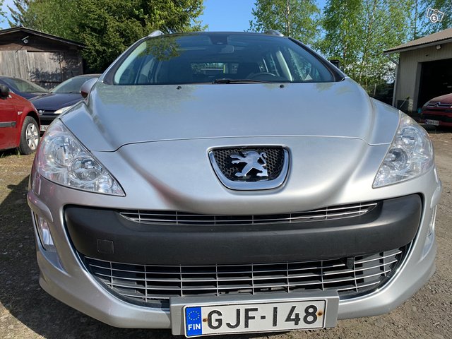 Peugeot 308 5