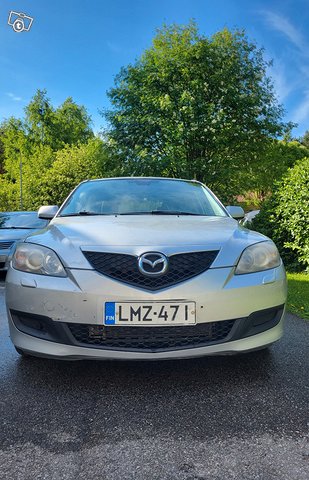 Mazda 3 1