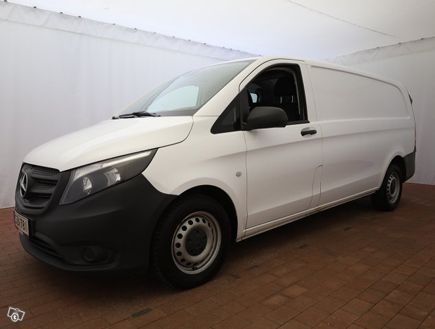 Mercedes-Benz Vito 4