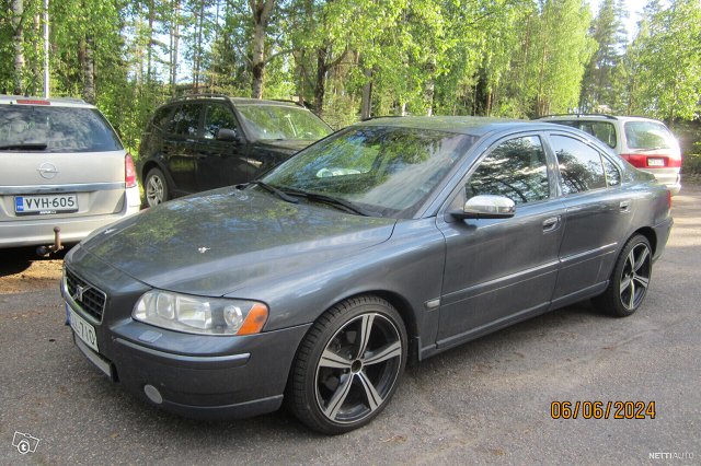 Volvo S60 1