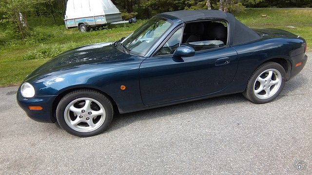 Mazda MX-5 9