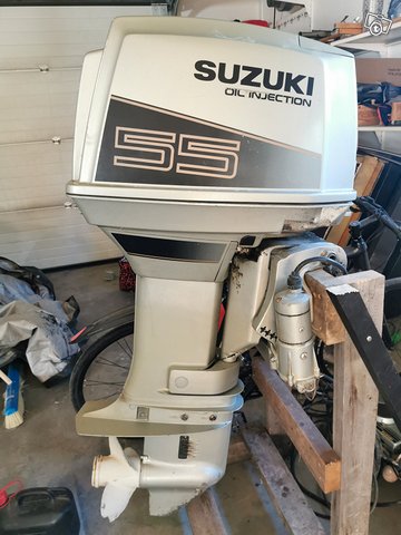 Suzuki 55, kuva 1