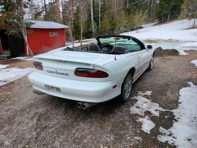 Chevrolet Camaro 3