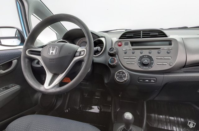 HONDA Jazz 9