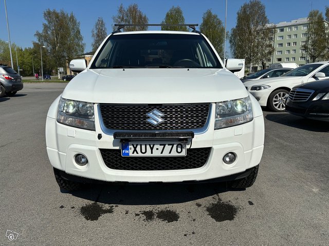 Suzuki Grand Vitara 2