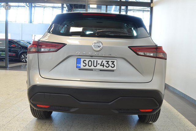 NISSAN Qashqai 4