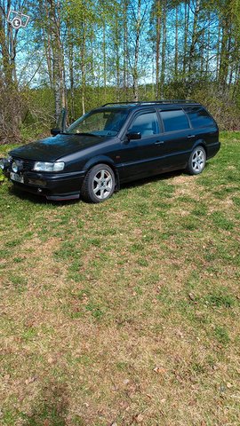 Volkswagen Passat 1