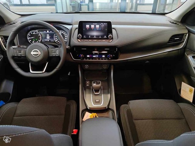 NISSAN Qashqai 4