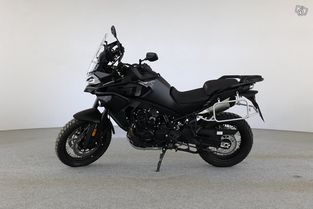 CFMOTO 800MT 5