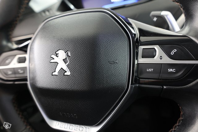 Peugeot 3008 13