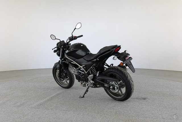 SUZUKI SV 5