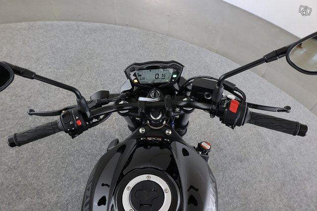 SUZUKI SV 9