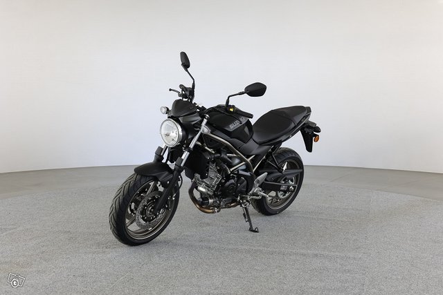 SUZUKI SV 3