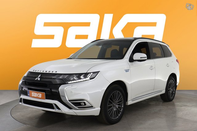 Mitsubishi Outlander PHEV 4