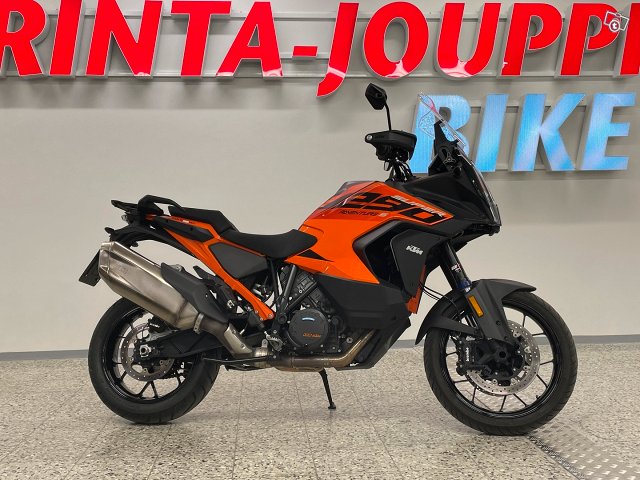 KTM 1290 Super Adventure S 1